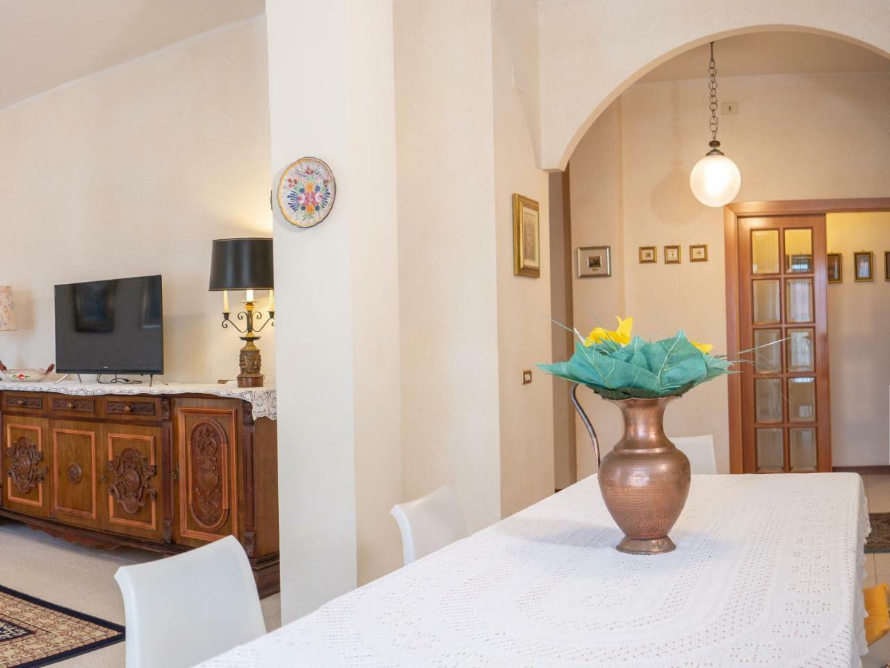 Casavacanze Santacroce Apartment ปอร์โต ซันเตลปีดิโอ ภายนอก รูปภาพ
